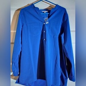 Travelsmith XL women's long sleeve button down shirt